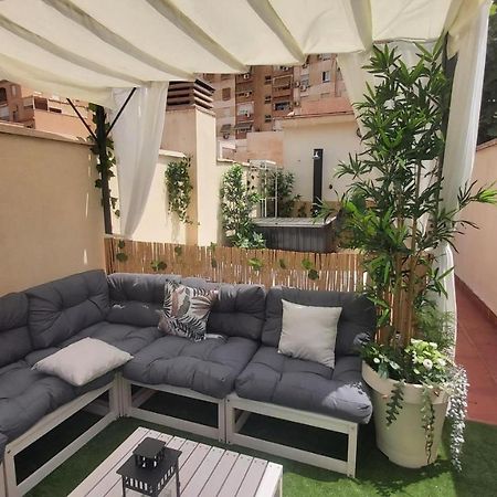 Del Parque Flats Atico Capuchinos Apartman Málaga Kültér fotó
