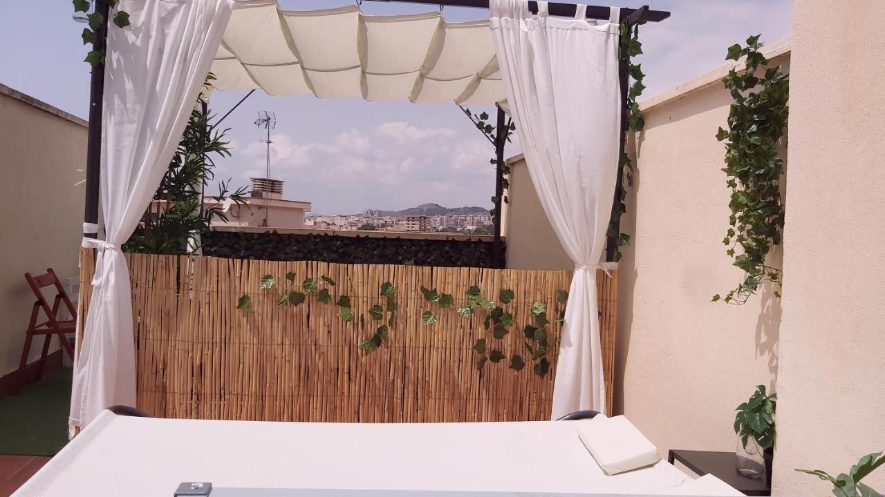 Del Parque Flats Atico Capuchinos Apartman Málaga Kültér fotó